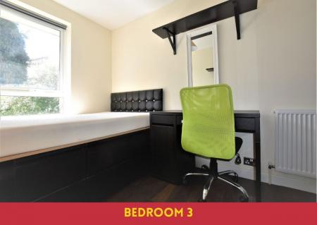 1 bedroom Semi-detached house to let in 5 Bed Student House - 26 Rushmead Close, UKC