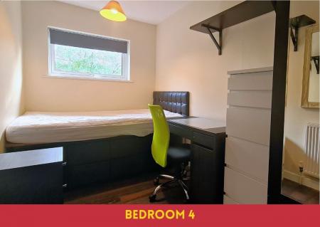 5 bedroom Semi-detached house to let in 5 Bed Student House - 26 Rushmead Close, UKC