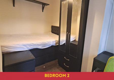 1 bedroom Semi-detached house to let in 5 Bed Student House - 26 Rushmead Close, UKC