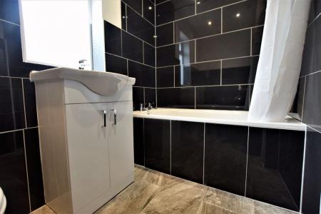 7 bedroom Semi-detached house to let in 20 North Holmes Road, Canterbury