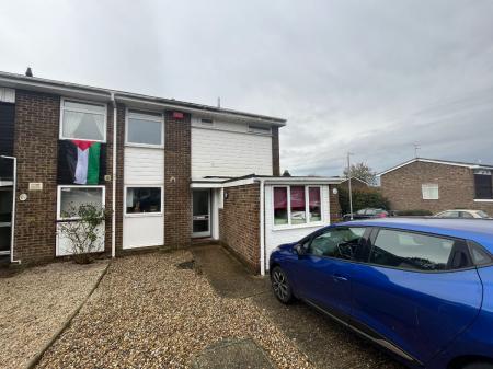4 bedroom End of terrace house to let in 74 Kemsing Gardens, Canterbury