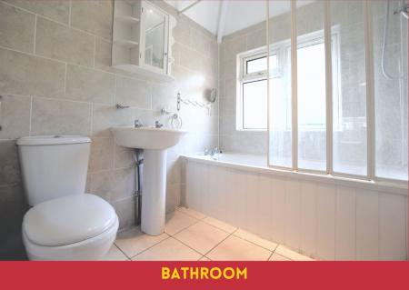 1 bedroom House share to let in Room Takeover - 37 Old Park Avenue