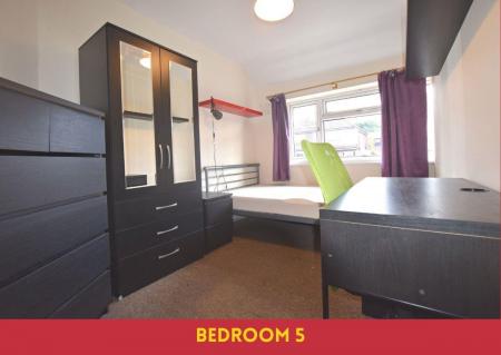 1 bedroom House share to let in Room Takeover - 37 Old Park Avenue