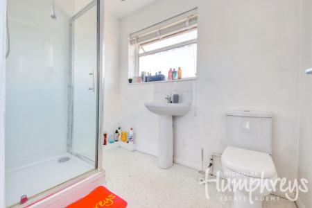 3 bedroom Semi-detached house to let in 3 College Road