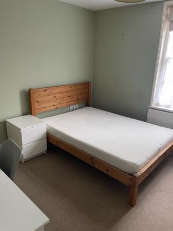 2 bedroom Terraced House to let in Cross Street, Canterbury