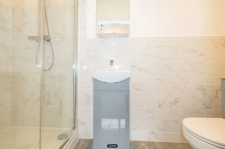 4 bedroom Detached house to let in St Stephens Road, CT2