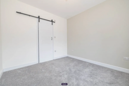 4 bedroom Detached house to let in St Stephens Road, CT2