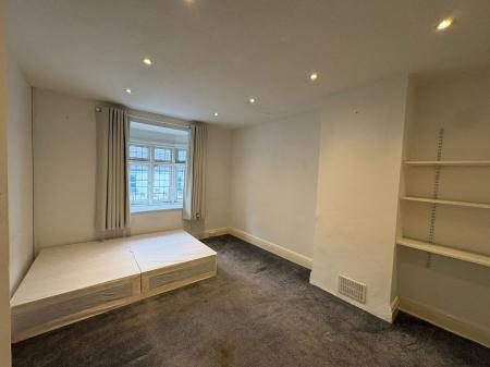 1 bedroom Flat to let in Wincheap, Canterbury