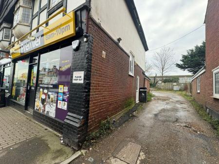 1 bedroom Flat to let in Wincheap, Canterbury