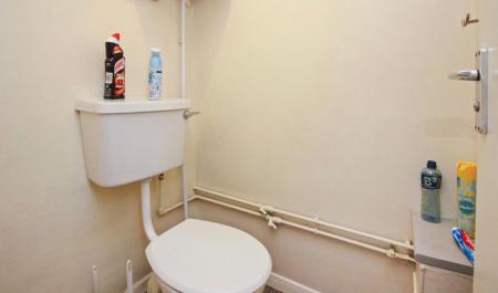 4 bedroom Terraced House to let in Downs Road, Canterbury