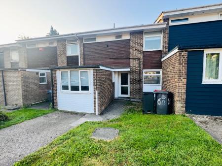 1 bedroom Flat to let in 4 Bed Student Home - 60 Kemsing Gardens