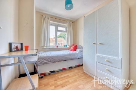 1 bedroom Semi-detached house to let in College Road, opposite CCCU