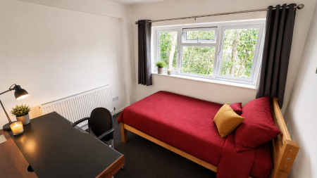 1 bedroom Terraced House to let in 5 Bed Student Home - 43 Downs Road, Canterbury