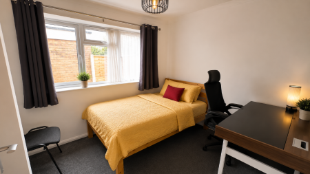 1 bedroom Terraced House to let in 5 Bed Student Home - 43 Downs Road, Canterbury