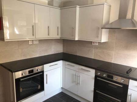 1 bedroom Terraced House to let in 5 Bed Student Home - 43 Downs Road, Canterbury