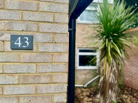 1 bedroom Terraced House to let in 5 Bed Student Home - 43 Downs Road, Canterbury