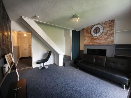 1 bedroom Terraced House to let in 1 Bedroom Student Home - 66 St. Peters Place, City Centre