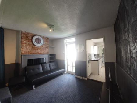 1 bedroom House share to let in 1 Bedroom Student Home - 66 St. Peters Place, City Centre