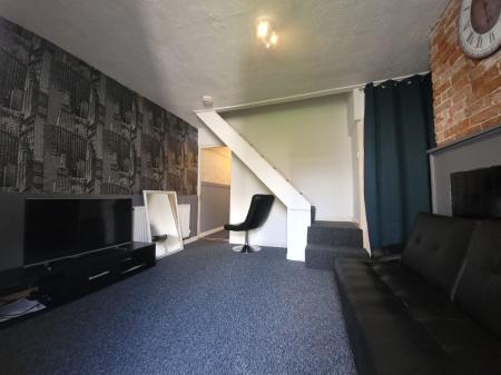 1 bedroom Terraced House to let in 1 Bedroom Student Home - 66 St. Peters Place, City Centre