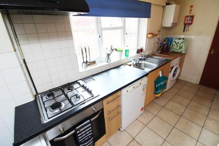 7 bedroom Terraced House to let in Forster Road, Inner Avenue, Southampton, SO14
