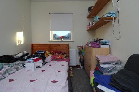 5 bedroom Terraced House to let in Milton Road, The Polygon, Southampton, SO15