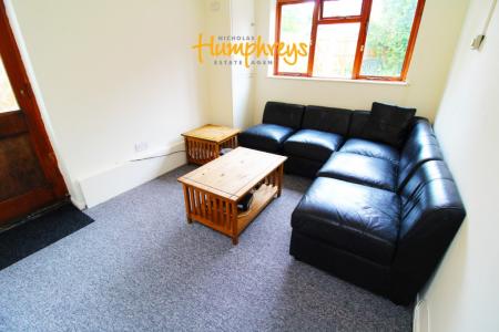 5 bedroom Terraced House to let in Milton Road, The Polygon, Southampton, SO15