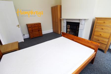 6 bedroom Terraced House to let in Stafford Road, Shirley, Southampton, SO15