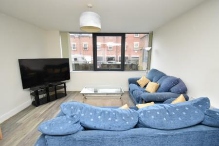 2 bedroom Flat for sale in Prince of Wales Road, Norwich, NR1