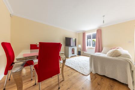 3 bedroom Terraced House for sale in Christopher Way, Norwich, NR12