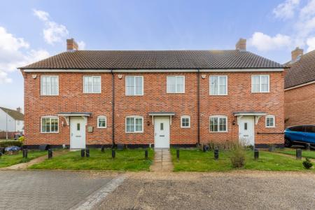 3 bedroom Terraced House for sale in Christopher Way, Norwich, NR12