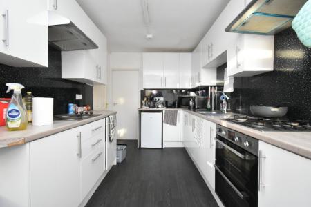 6 bedroom Detached house to let in North Park Avenue, Norwich, NR4