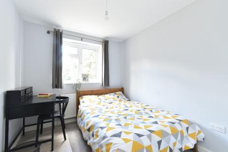 5 bedroom Semi-detached house to let in Cunningham Road, Earlham, Norwich, NR5