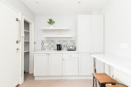 5 bedroom Semi-detached house to let in Cunningham Road, Earlham, Norwich, NR5