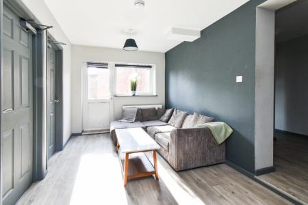 6 bedroom Semi-detached house to let in Buckingham Road, Norwich, NR4