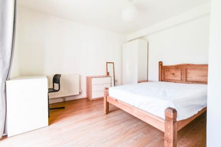 5 bedroom Terraced House to let in Enfield Road, Norwich, NR5