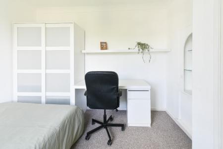 5 bedroom Semi-detached house to let in Peckover Road, Norwich, NR4