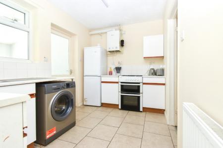 4 bedroom Terraced House to let in Irstead Road, Norwich, NR5