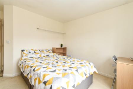 4 bedroom Detached house to let in Bladewater Road, Norwich, NR5