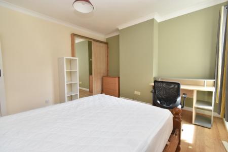 4 bedroom Terraced House to let in Portersfield Road, Norwich, NR2