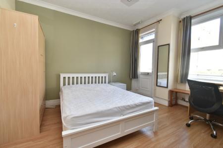 4 bedroom Terraced House to let in Portersfield Road, Norwich, NR2