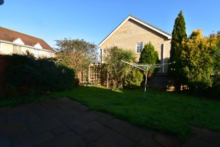 4 bedroom Detached house to let in Pollywiggle Close, Three Score, Norwich, NR5