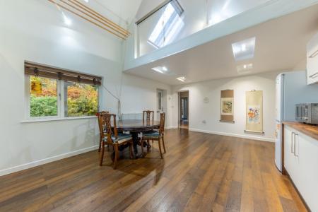 5 bedroom Detached house for sale in Earlham Road, Norwich, NR4