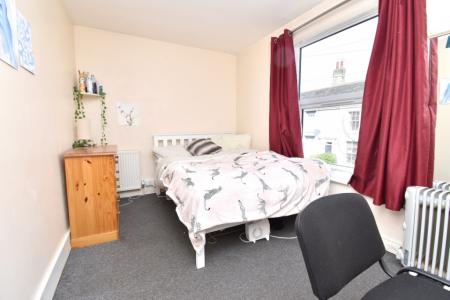 4 bedroom Semi-detached house to let in Wymer Street, Norwich, NR2