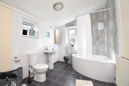 4 bedroom Semi-detached house to let in Wymer Street, Norwich, NR2