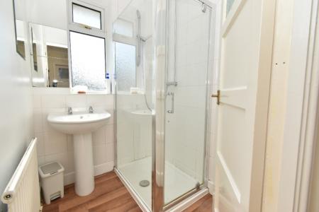 4 bedroom Semi-detached house to let in Sotherton Road, Eaton, NR4