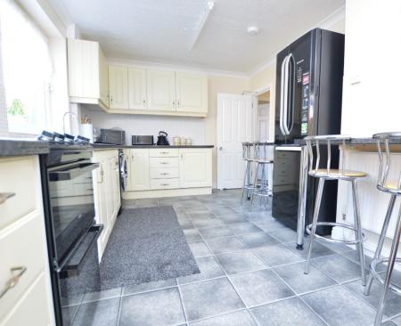 5 bedroom Terraced House to let in Bland Road, Earlham, Norwich, NR5