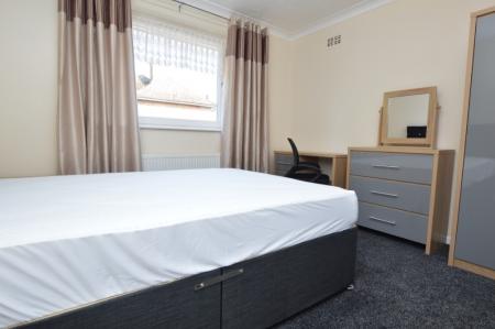 5 bedroom Terraced House to let in Bland Road, Earlham, Norwich, NR5