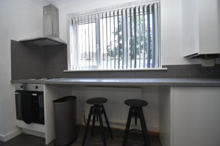 6 bedroom Semi-detached house to let in Edgeworth Road, Norwich, NR5