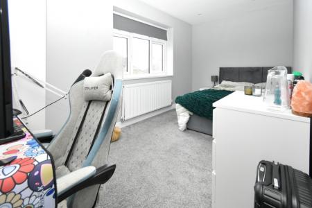 6 bedroom Semi-detached house to let in Calthorpe Road, Earlham, Norwich, NR5