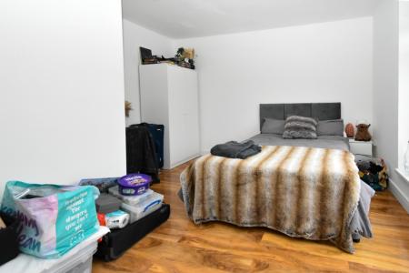 6 bedroom Semi-detached house to let in Calthorpe Road, Earlham, Norwich, NR5